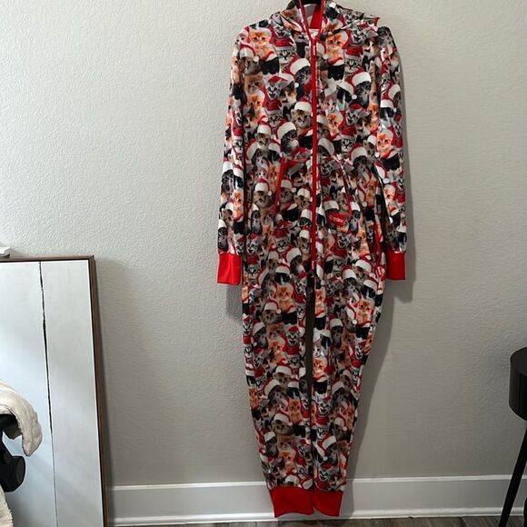 TIPSY ELVES Men's Meowy Catmus Jumpsuit, Size M - Picture 2 of 11